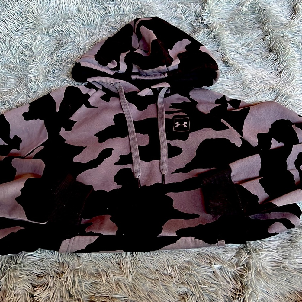 SOLD Winter Camo Under Armour hoodie